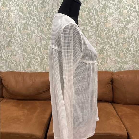 🤍 We The Free by Free People White Waffle Knit Henley Top – Size Small 🤍 - Picture 5 of 6